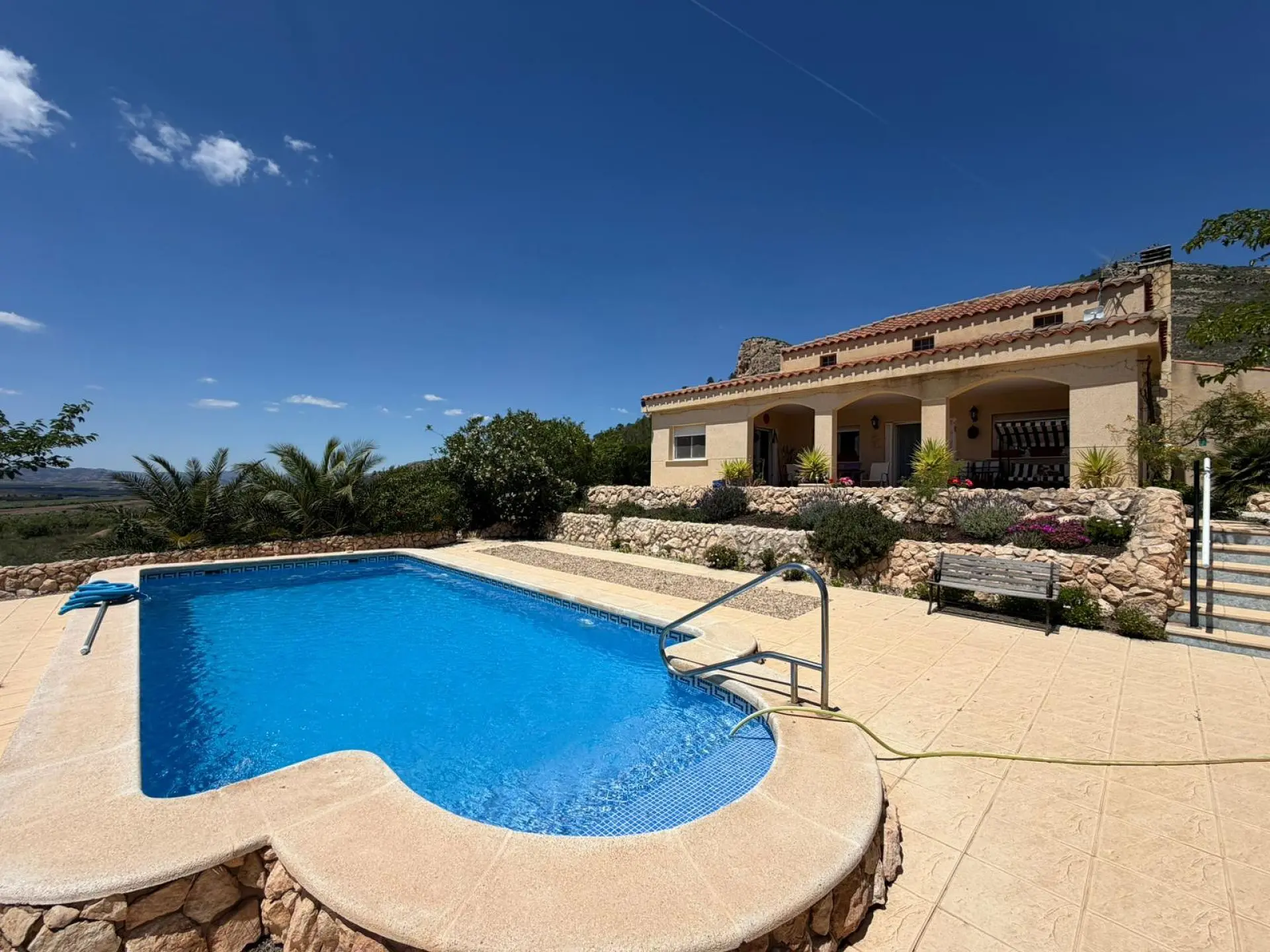 Detached Villa Of 200 M² In Sax, Spain