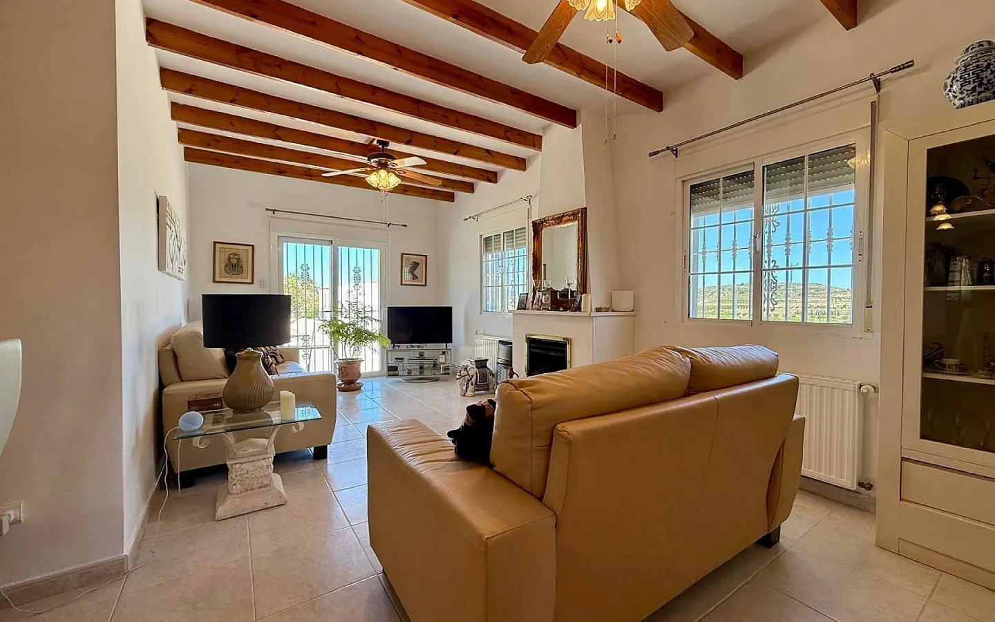 3-bedroom Detached Villa In Cañada Del Trigo, Spain (120 M²)