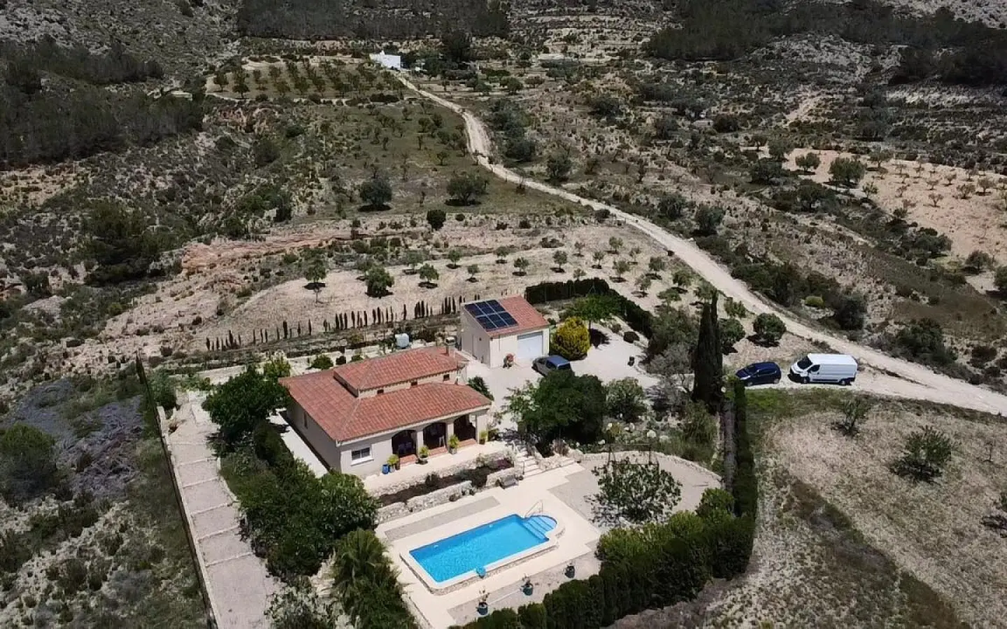 3-bedroom Detached Villa In Sax, Spain (200 M²)