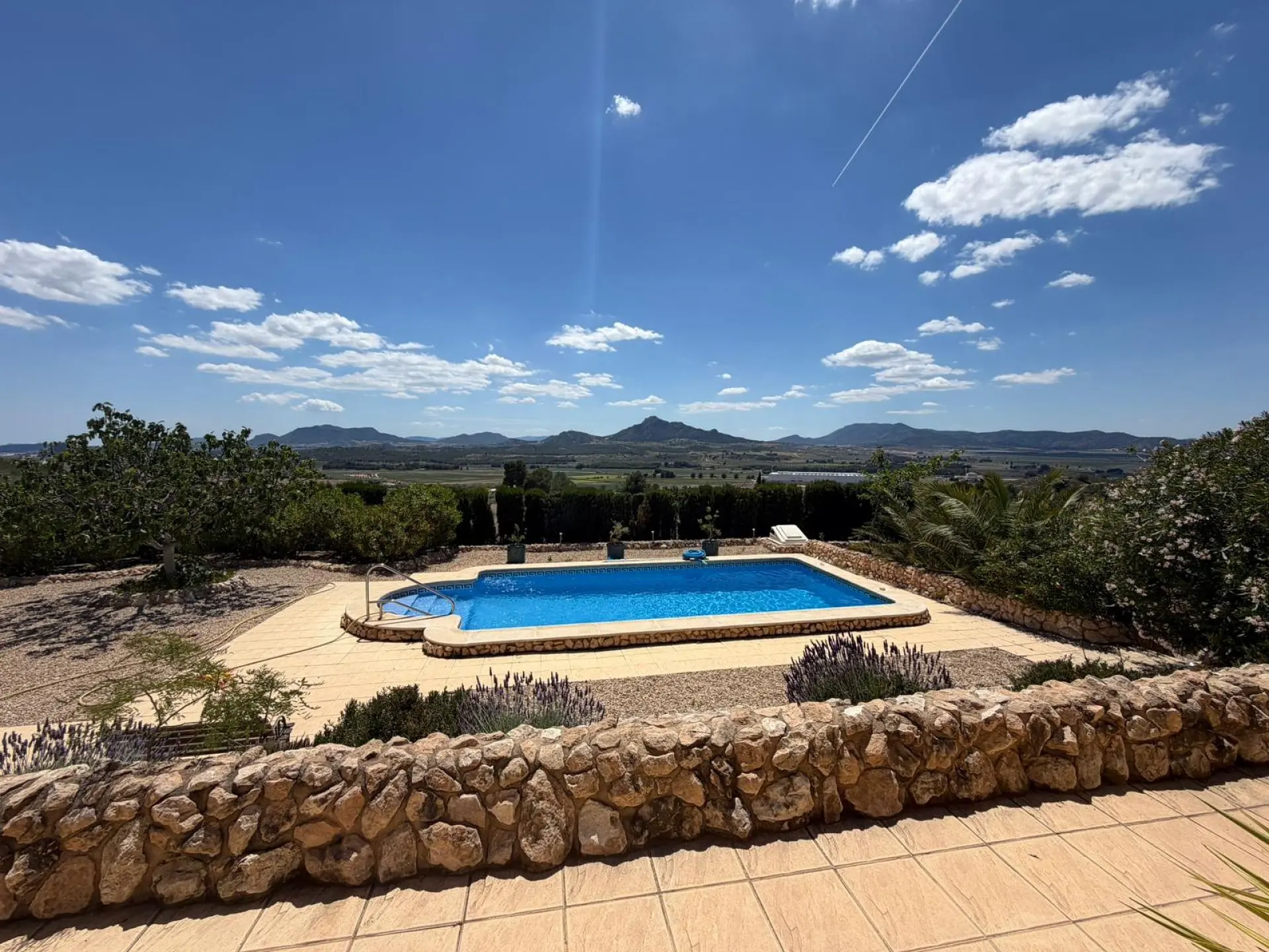 Detached Villa Of 200 M² In Sax, Spain
