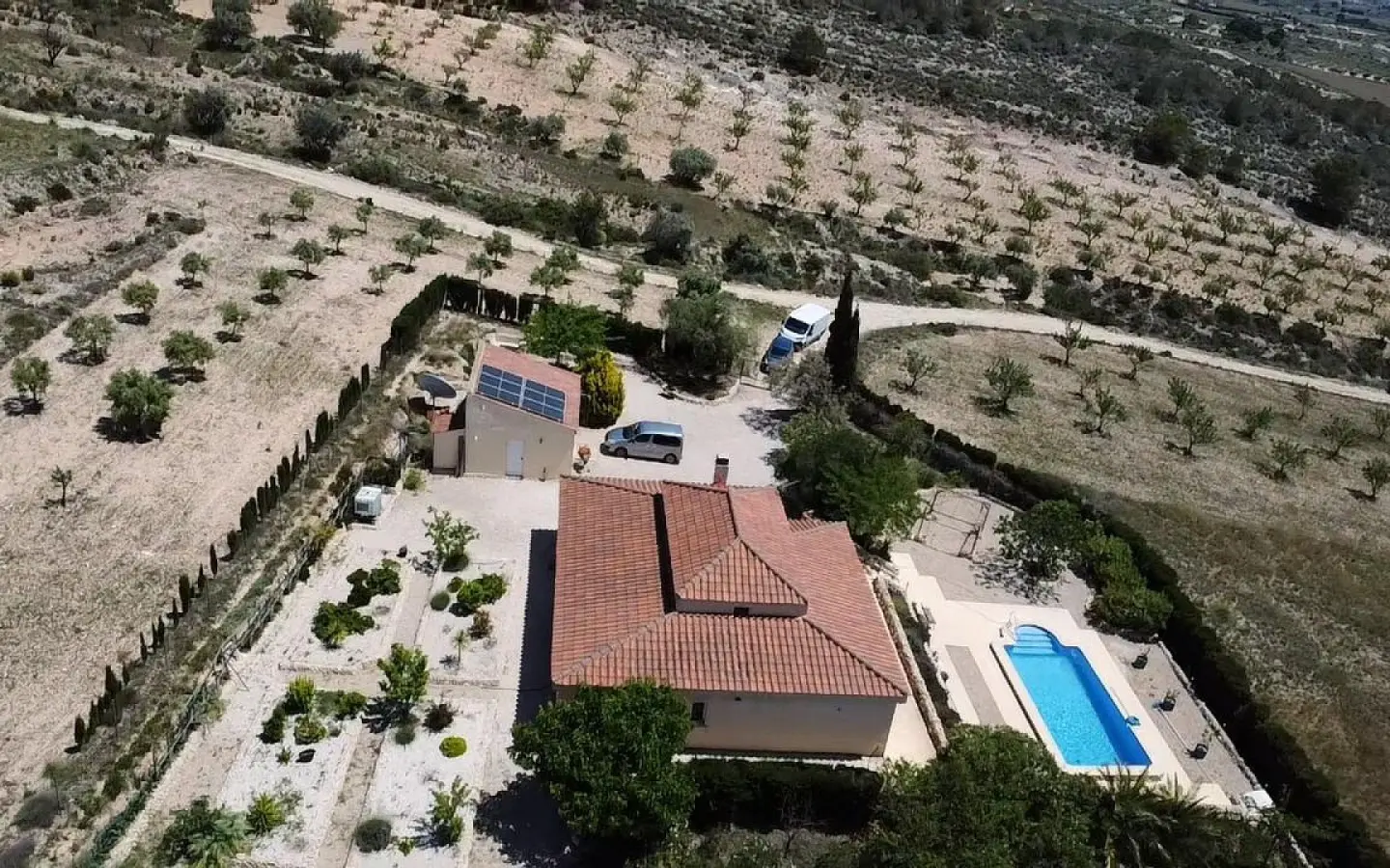 3-bedroom Detached Villa In Sax, Spain (200 M²)