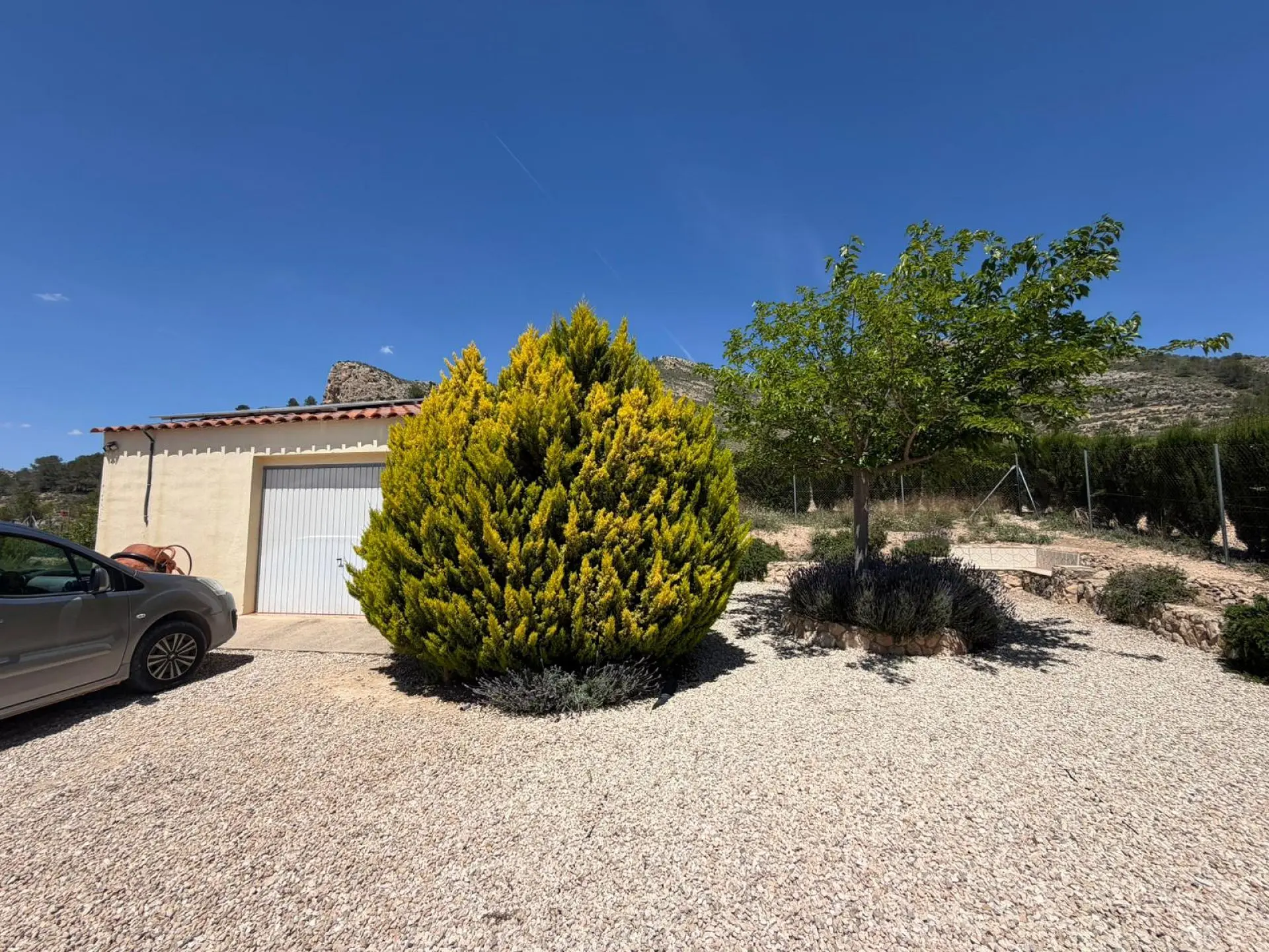 Detached Villa Of 200 M² In Sax, Spain