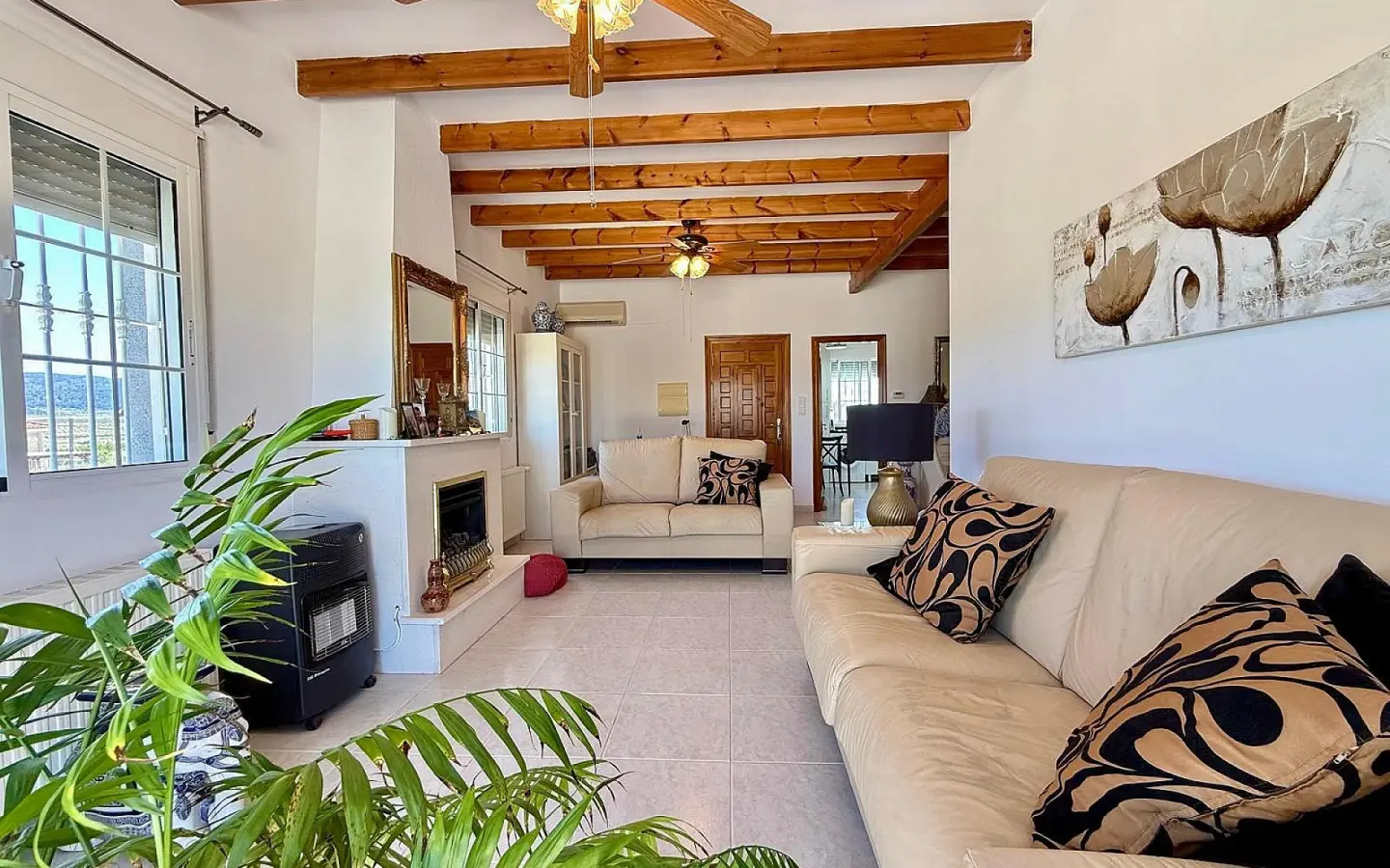 3-bedroom Detached Villa In Cañada Del Trigo, Spain (120 M²)