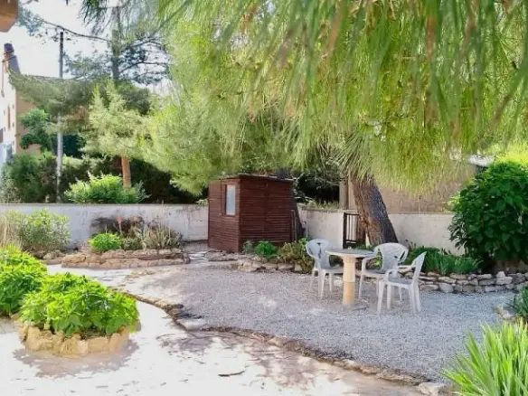 5-bedroom Semi In Pinoso, Spain (887 M²)