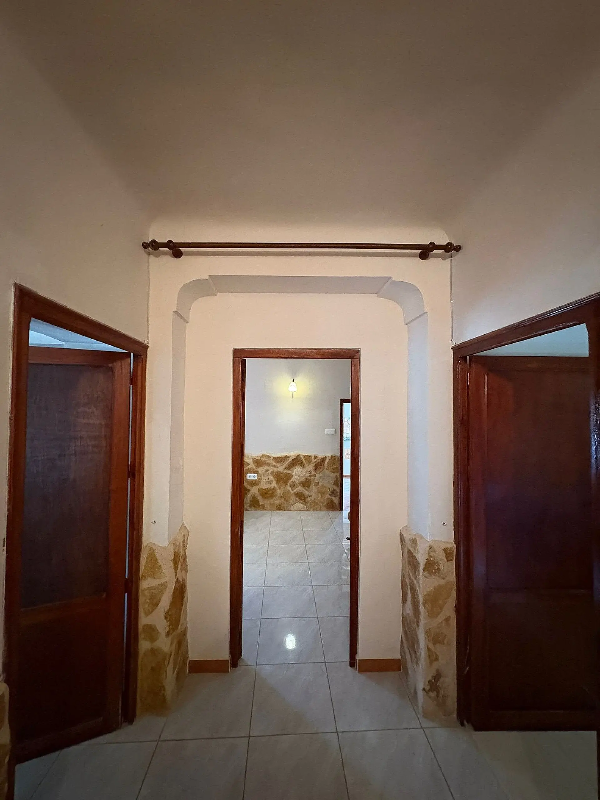 Semi-detached House Of 887 M² In Pinoso, Spain