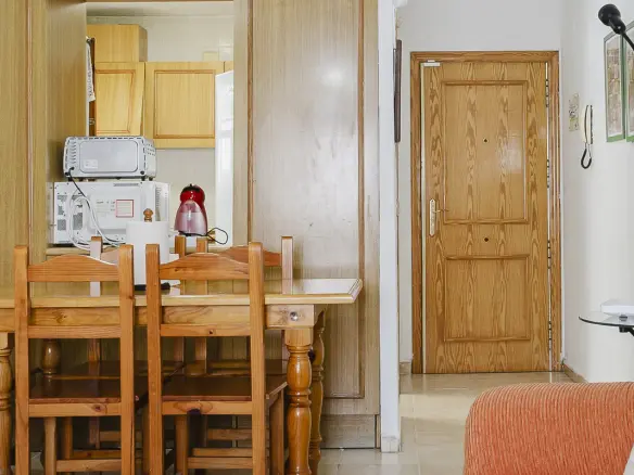 Apartment Of 70 M² In Torrevieja, Spain