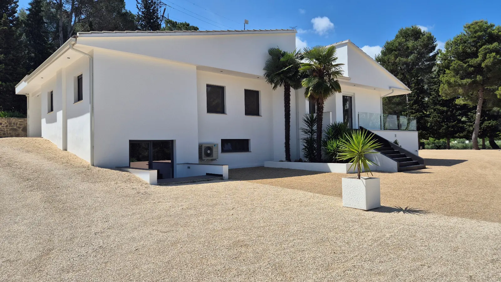 Villa Of 409 M² In Ontinyent, Spain