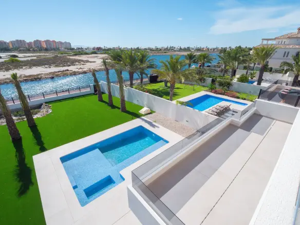 Villa 192 M² In La Manga Del Mar Menor, Spain – Mediter Real Estate