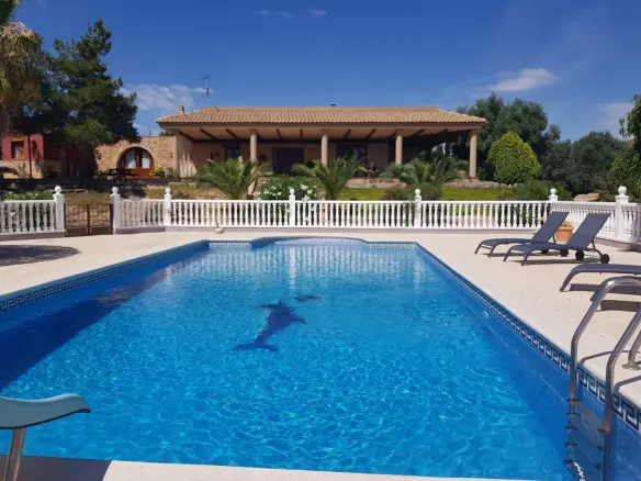 Villa Of 350 M² In Murcia, Spain
