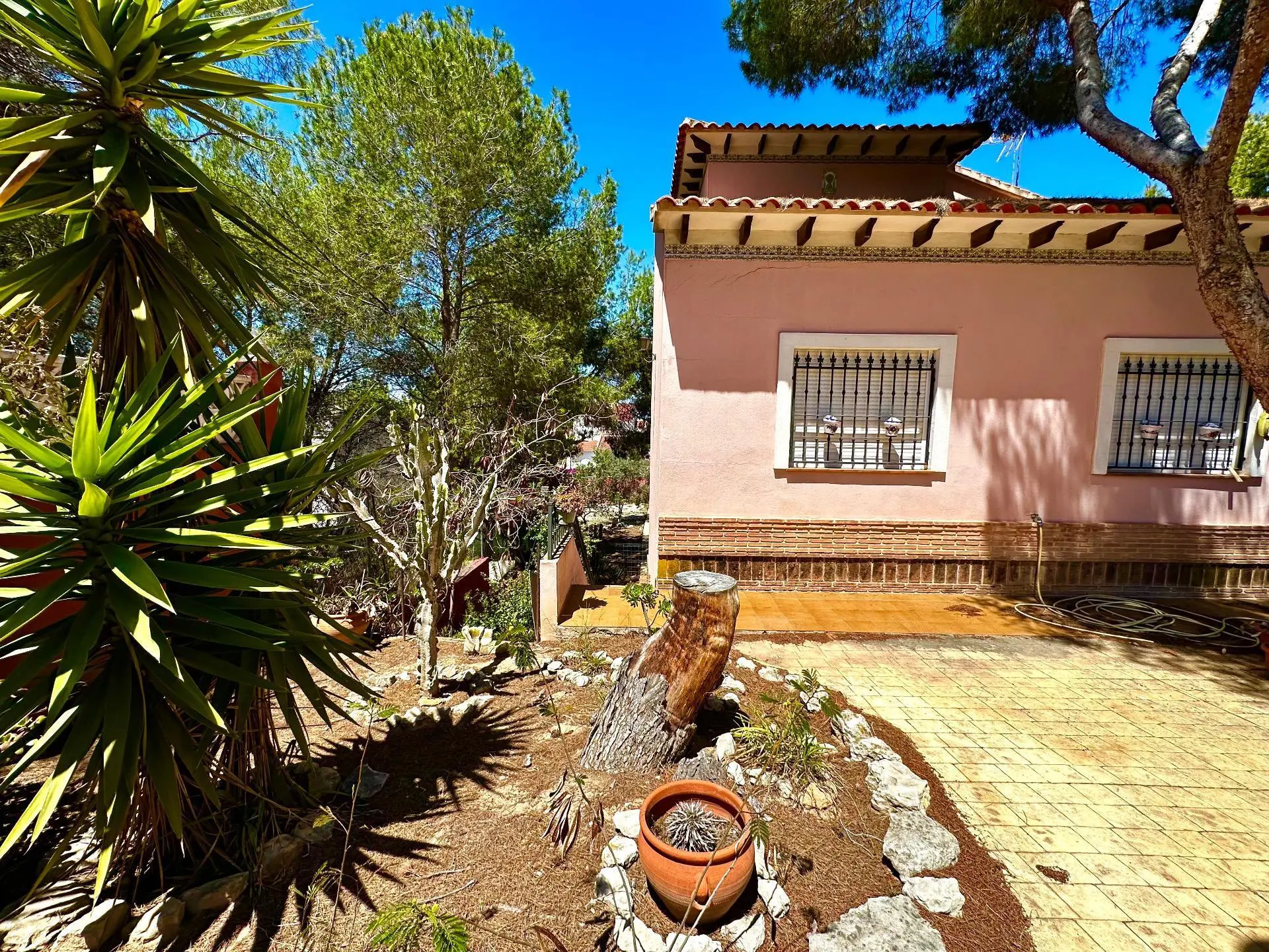 Villa 300 M² In San Miguel De Salinas, Spain – Mediter Real Estate