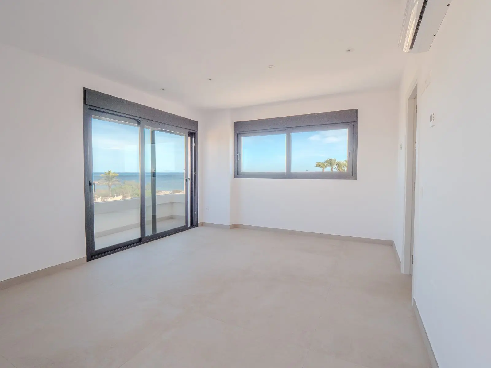 Villa 192 M² In La Manga Del Mar Menor, Spain – Mediter Real Estate