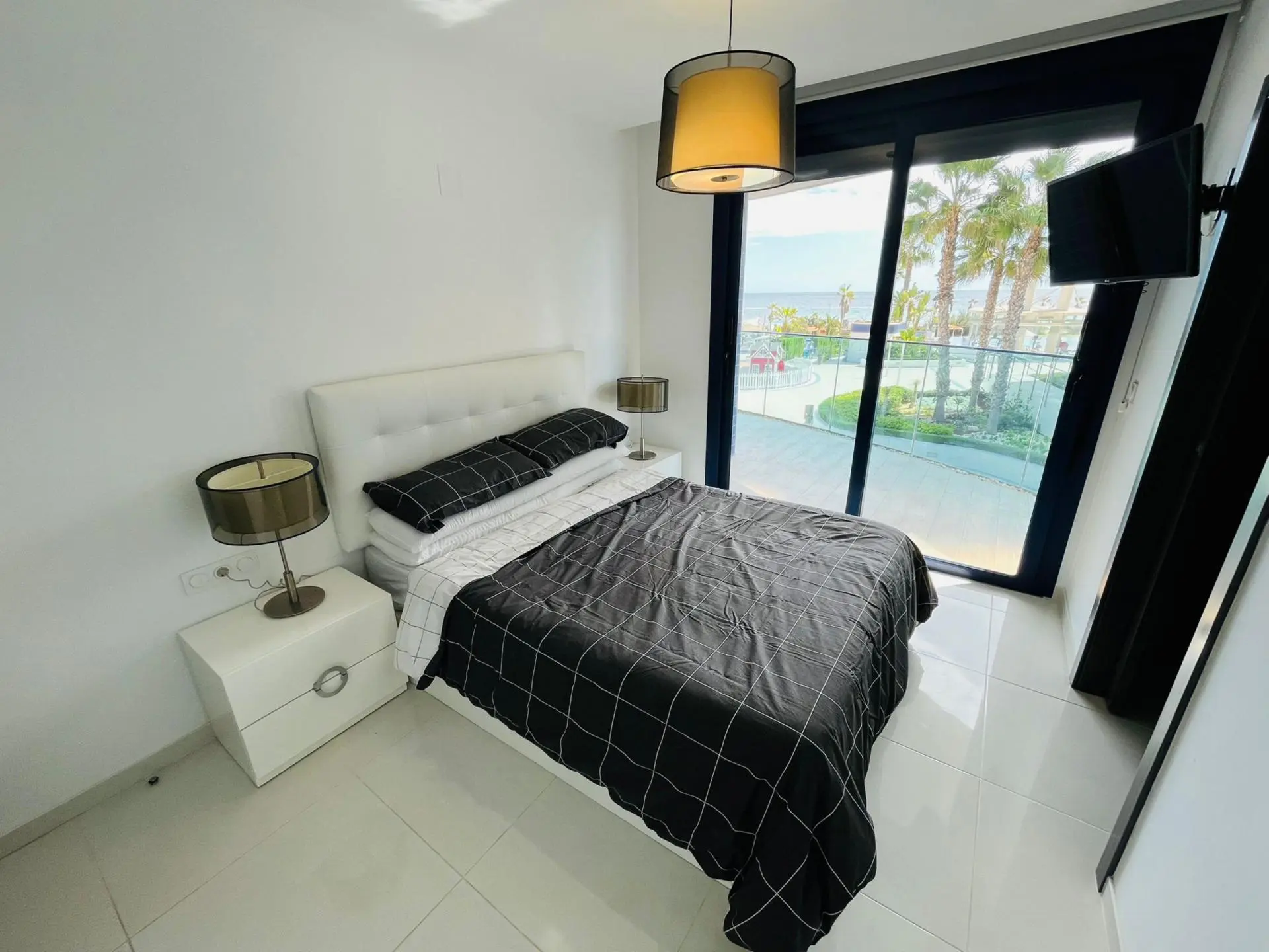 Apartment Of 117 M² In Torrevieja, Spain