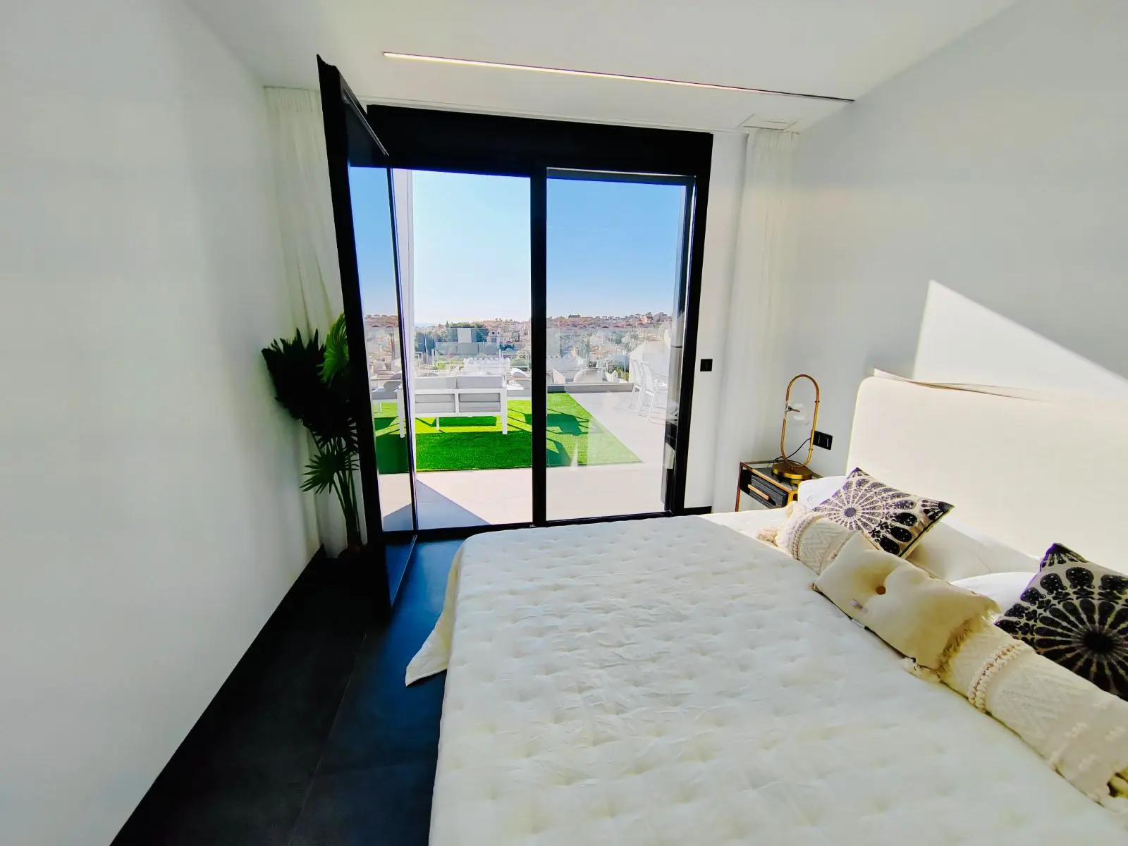 Villa 128 M² In Orihuela, Spain – Mediter Real Estate