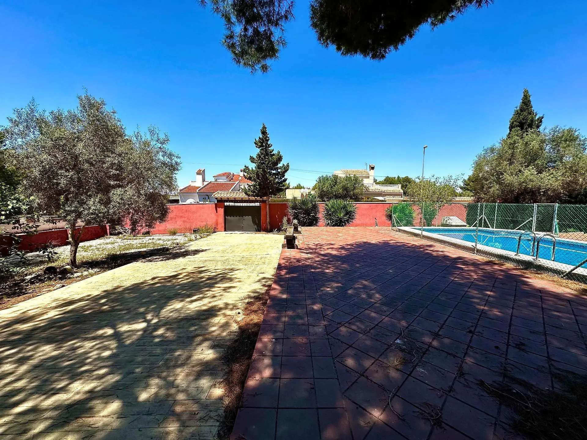 Villa 300 M² In San Miguel De Salinas, Spain – Mediter Real Estate