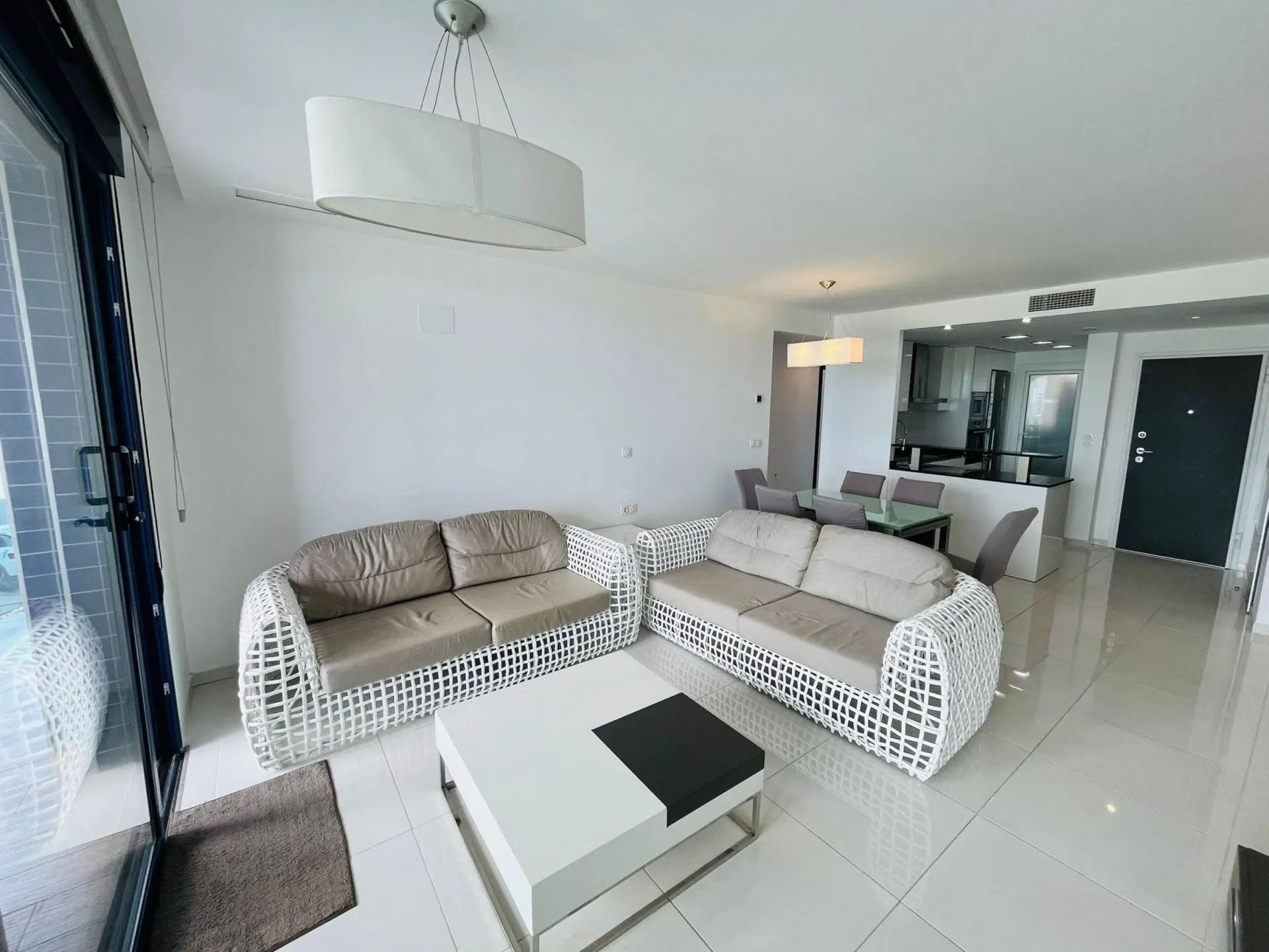 Apartment Of 117 M² In Torrevieja, Spain