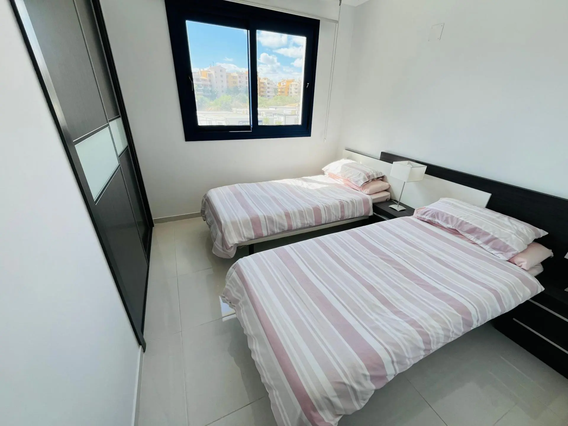 Apartment Of 117 M² In Torrevieja, Spain