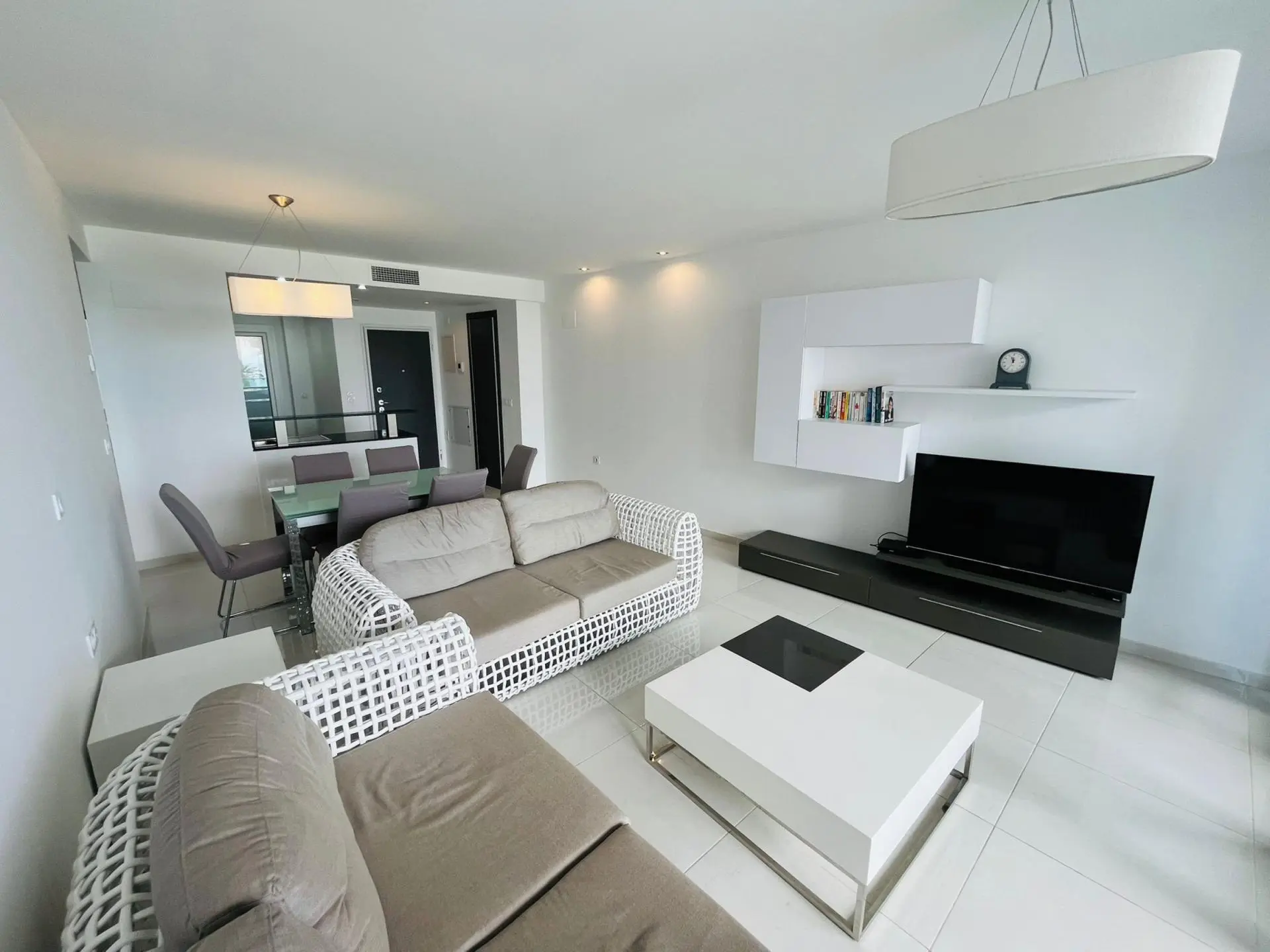 Apartment Of 117 M² In Torrevieja, Spain