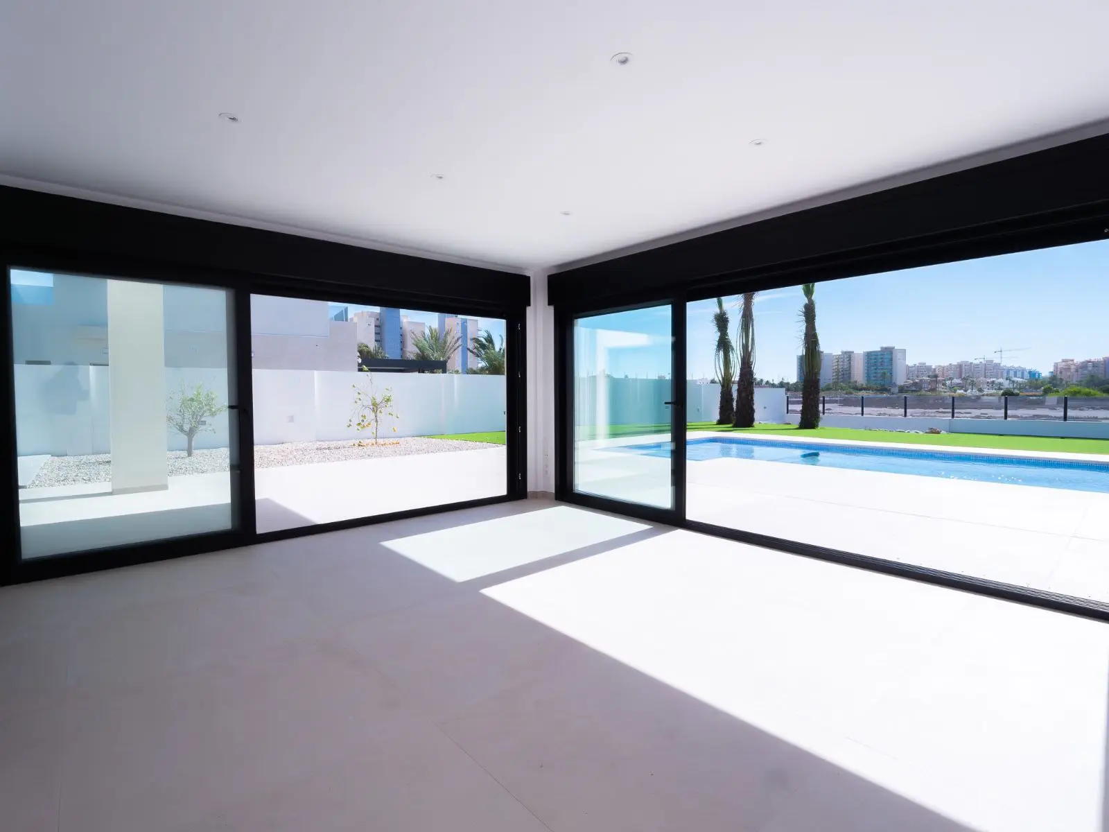 Villa 192 M² In La Manga Del Mar Menor, Spain – Mediter Real Estate