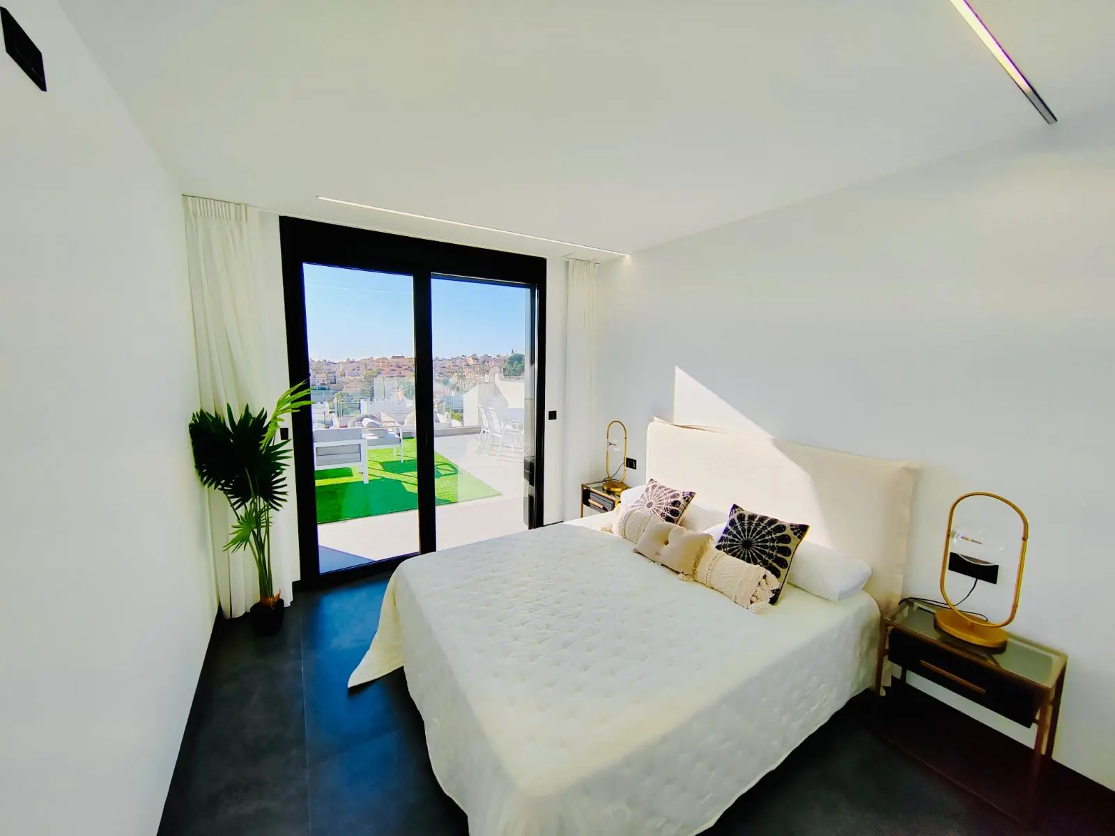 Villa 128 M² In Orihuela, Spain – Mediter Real Estate