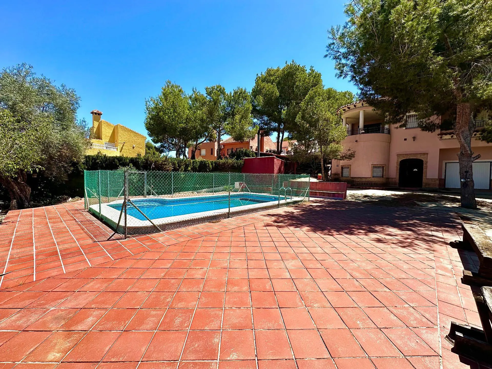Villa 300 M² In San Miguel De Salinas, Spain – Mediter Real Estate