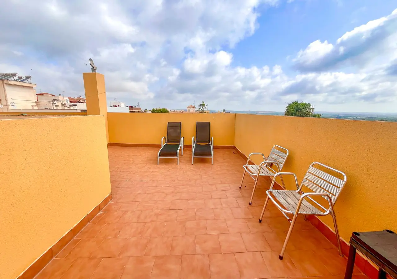 Apartment Of 284 M² In San Miguel De Salinas, Spain