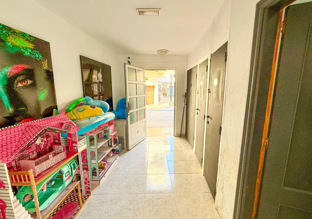 Apartment Of 284 M² In San Miguel De Salinas, Spain
