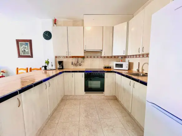 Apartment Of 284 M² In San Miguel De Salinas, Spain