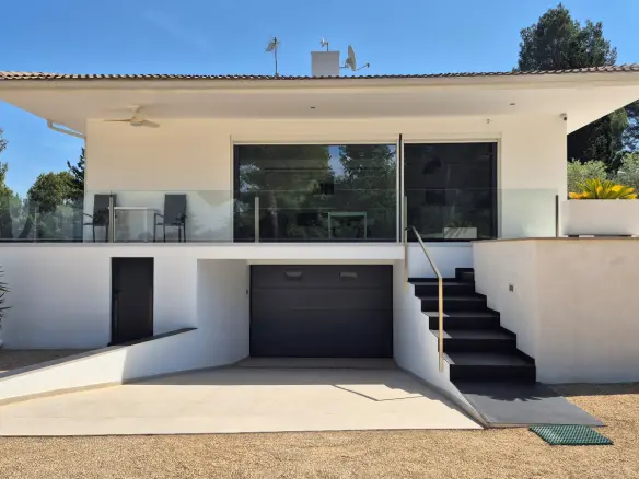 Villa Of 409 M² In Ontinyent, Spain
