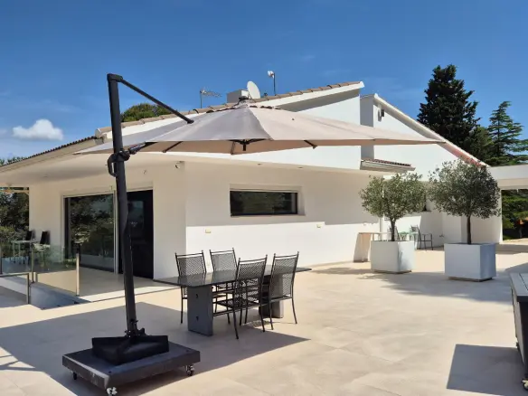 Villa Of 409 M² In Ontinyent, Spain