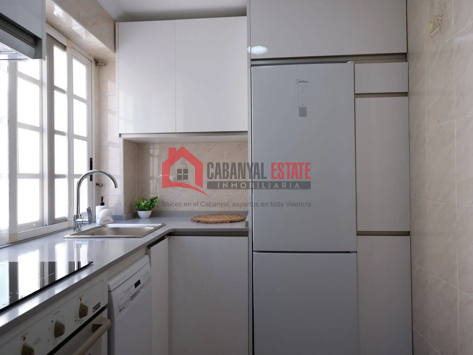 Apartment Of M² With In Valencia, Spain