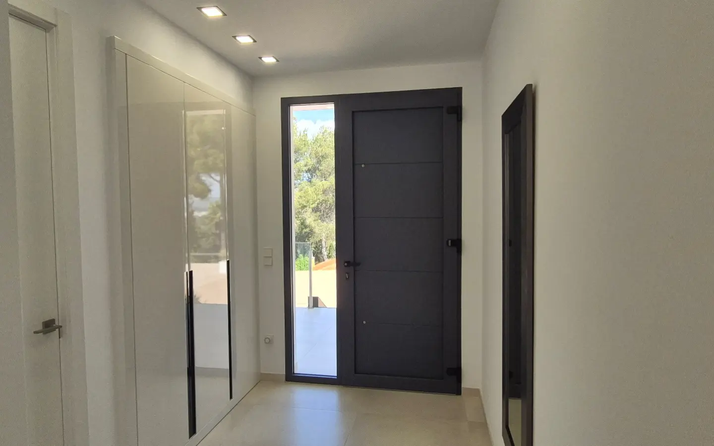 Villa Of 409 M² In Ontinyent, Spain