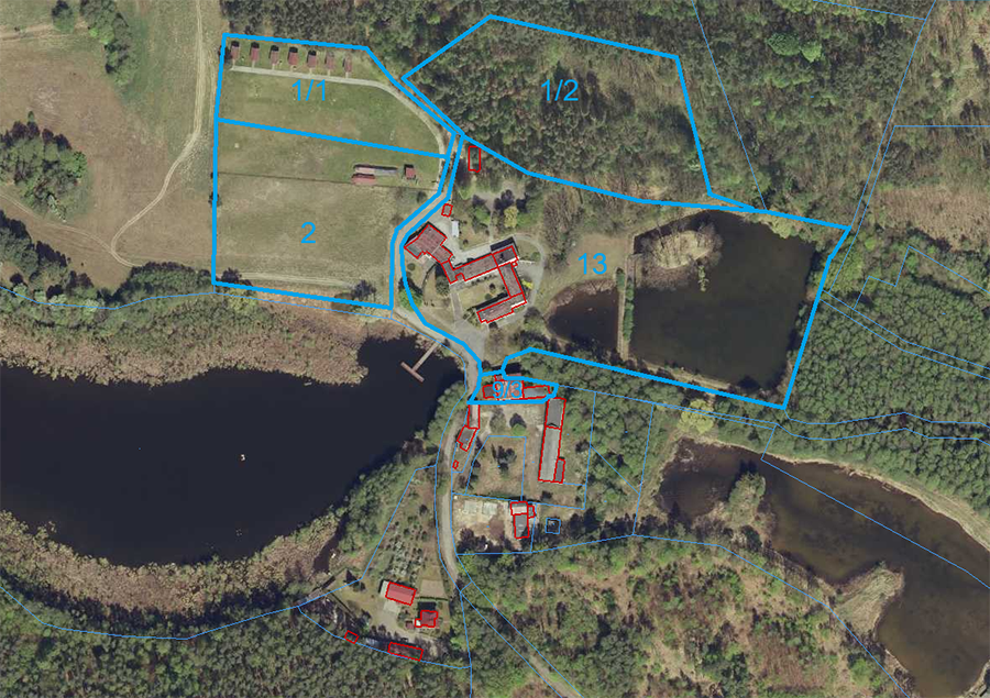 Resort Of 2112 M² With 6.3 Hectares Of Land In Leśne Ustronie