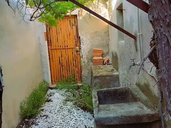 Village House Of 166 M² In Hondon De Las Nieves, Spain