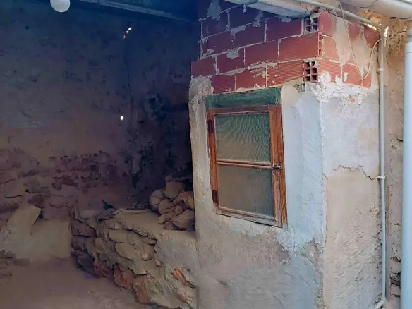 3-bedroom Village House In Hondon De Las Nieves, Spain (166 M²)