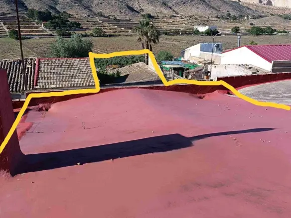 3-bedroom Village House In Hondon De Las Nieves, Spain (166 M²)