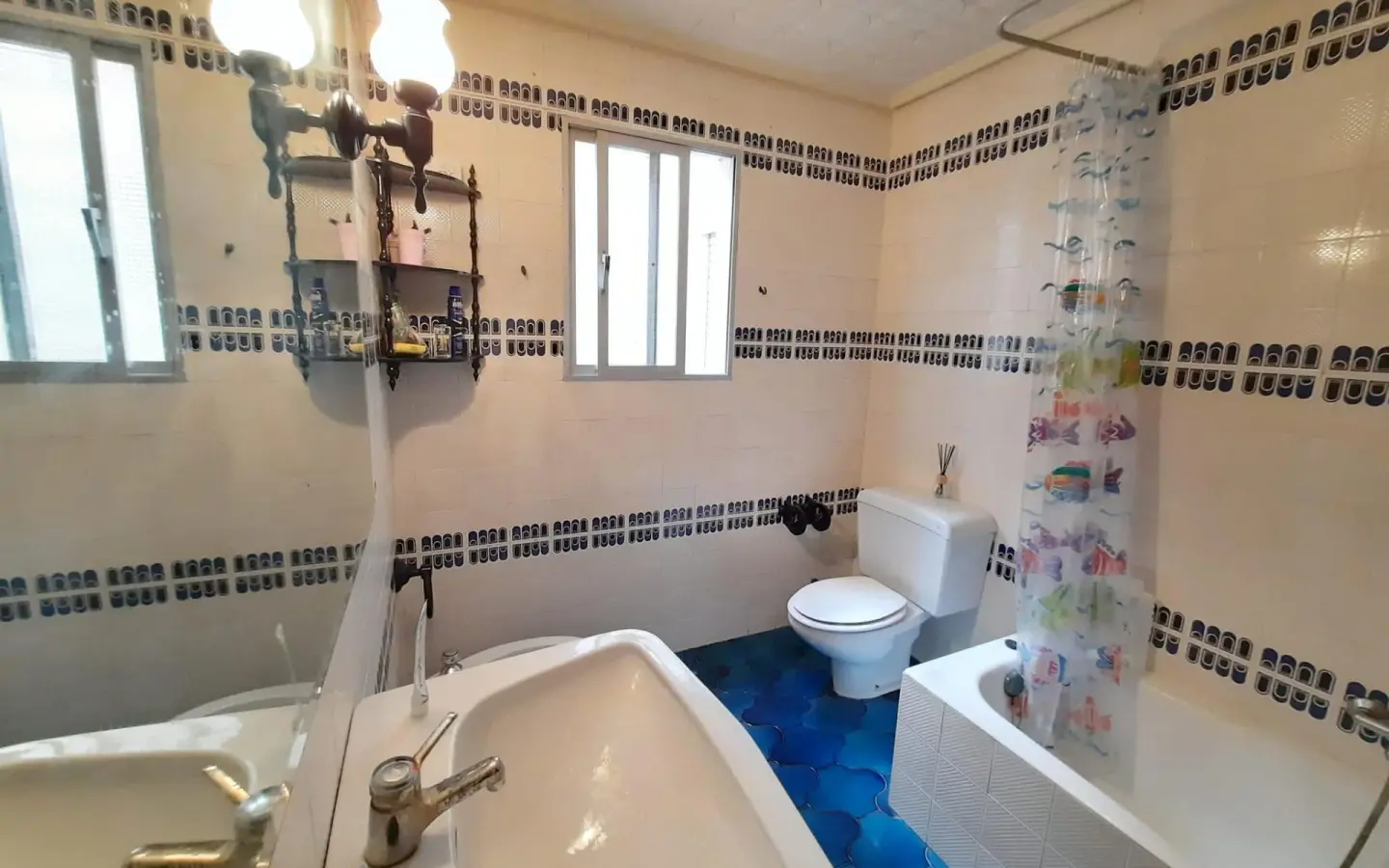 4-bedroom House In Novelda, Spain (266 M²)