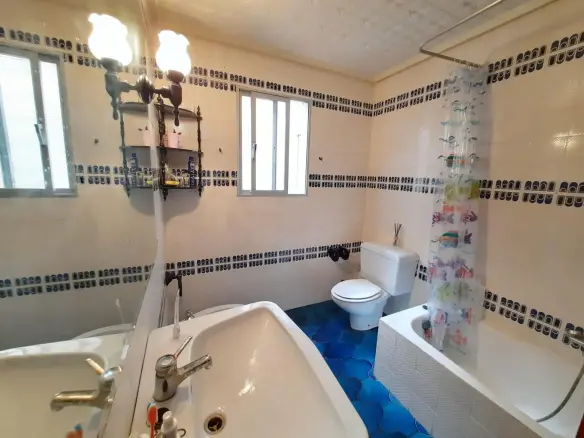 4-bedroom House In Novelda, Spain (266 M²)
