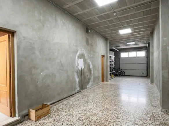 4-bedroom House In Novelda, Spain (266 M²)