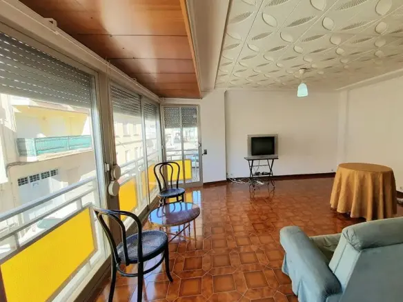 4-bedroom House In Novelda, Spain (266 M²)