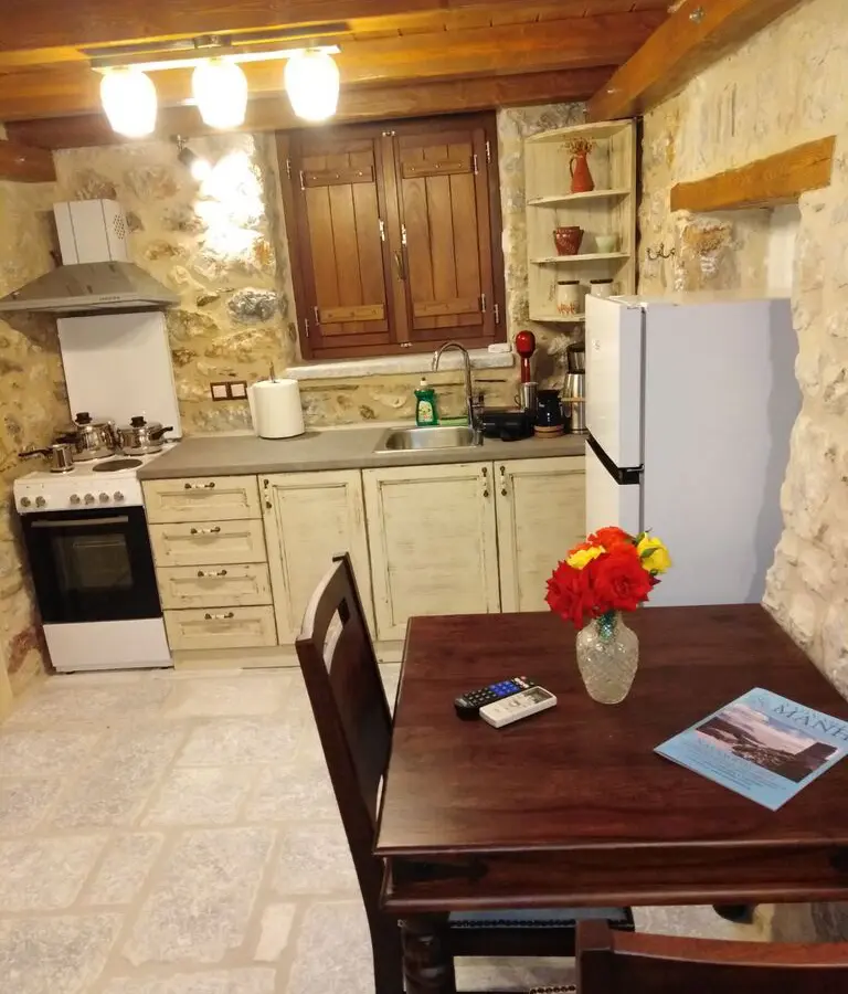 Hotel Of 180 M² In Peloponnese