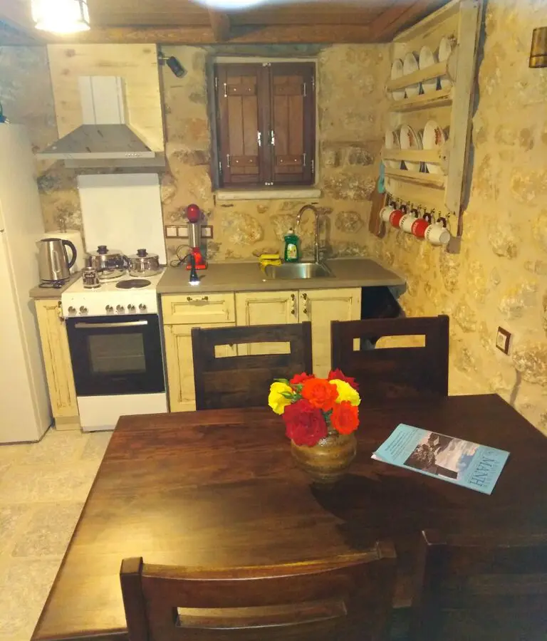 Hotel Of 180 M² In Peloponnese