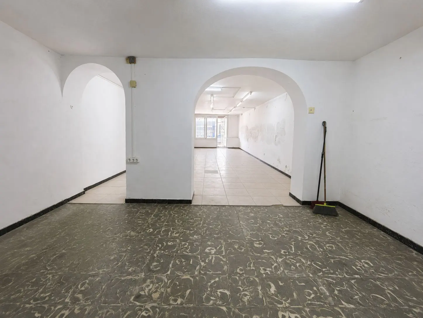 Commercial Premises Of 135 M² In Jávea, Spain