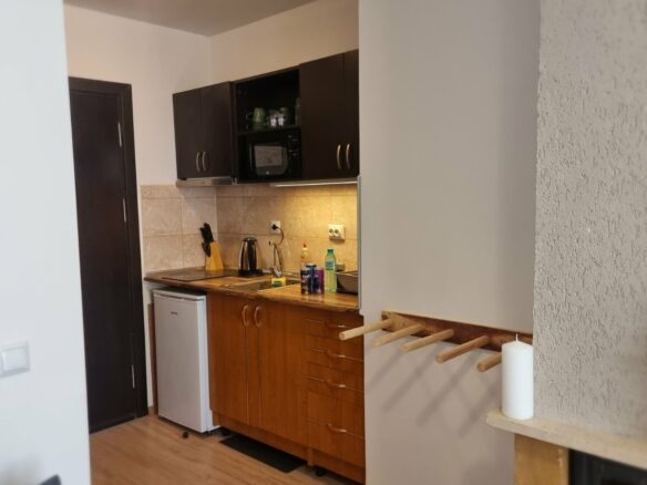 Rare Investment & Ski Retreat | 2 Min To Gondola | Independent Airbnb | Fireplace | Spa | Private Terrace