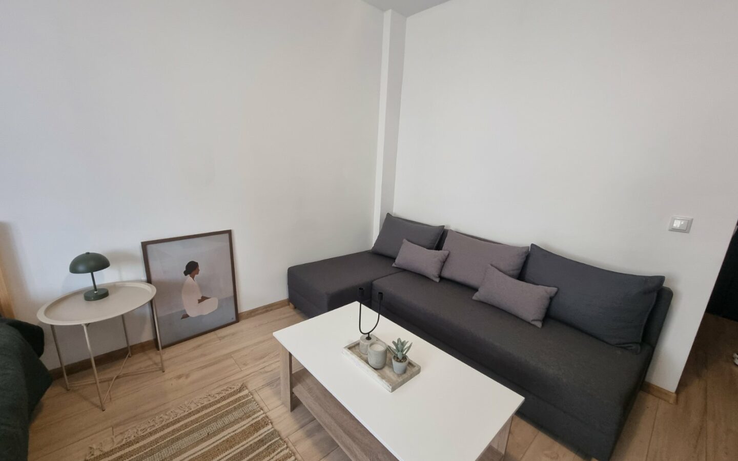 Rare Investment & Ski Retreat | 2 Min To Gondola | Independent Airbnb | Fireplace | Spa | Private Terrace