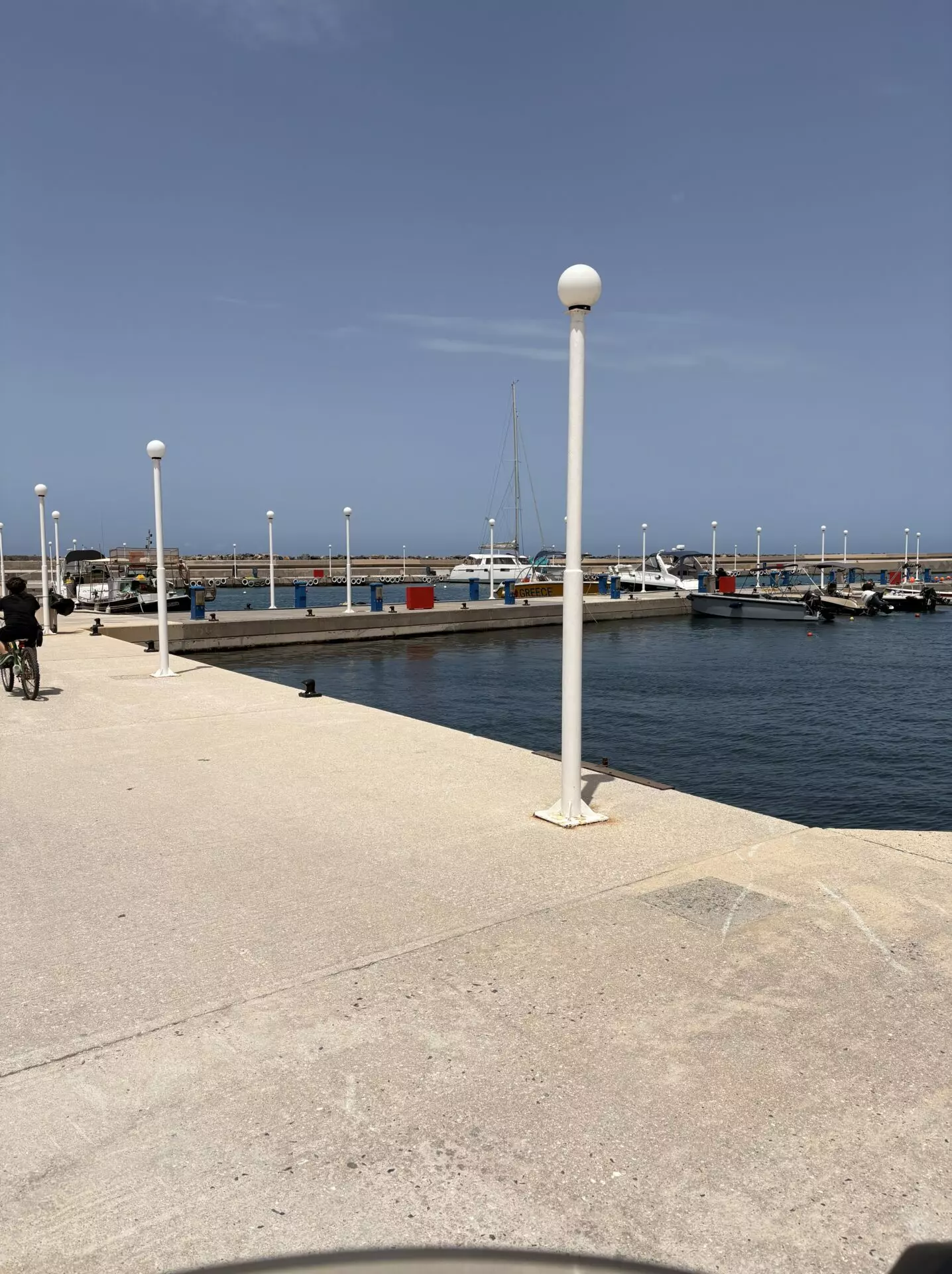IMG_4963 Investment Land Of 10000 M² With Sea View In Crete