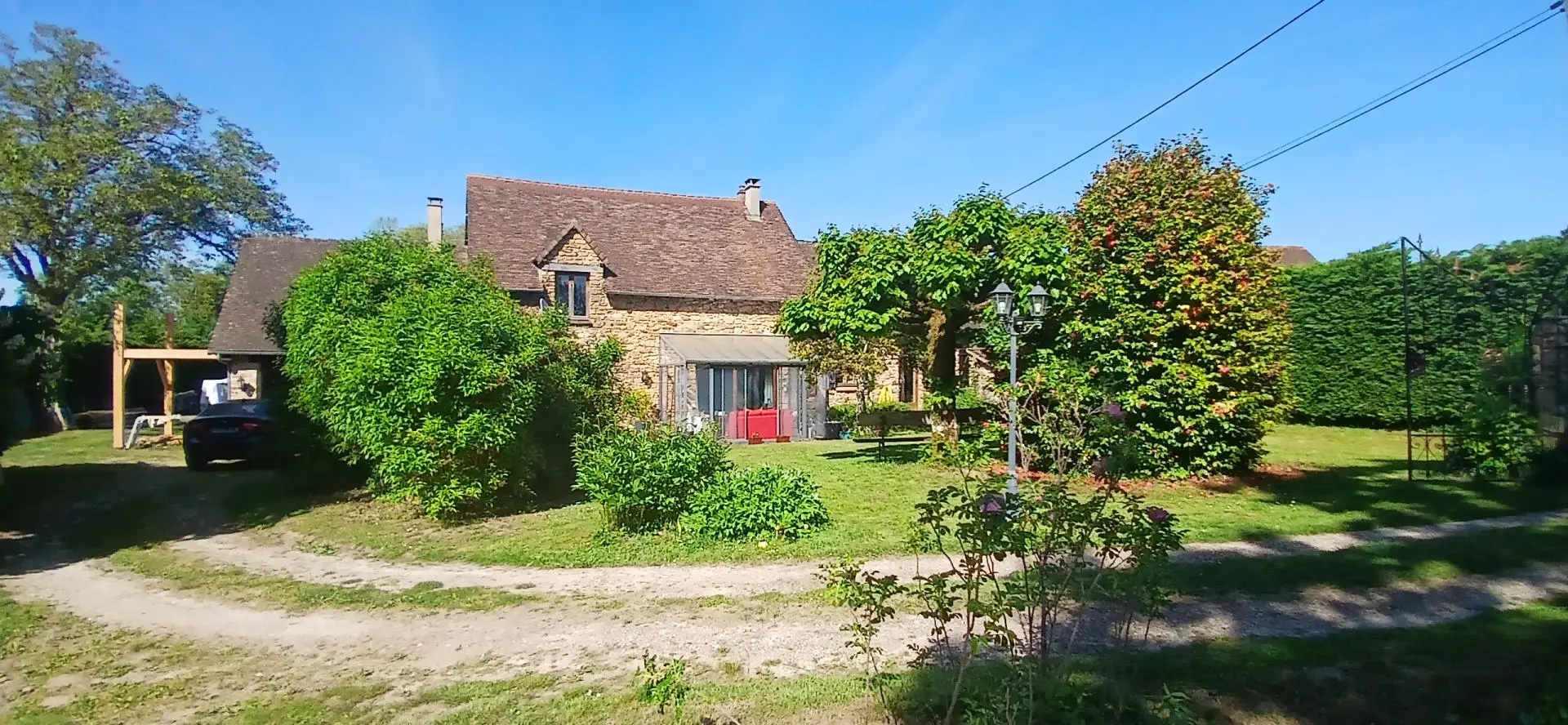 Character Stone House Of 0 M² With Studio Apartment, Garage, And Garden In Dordogne