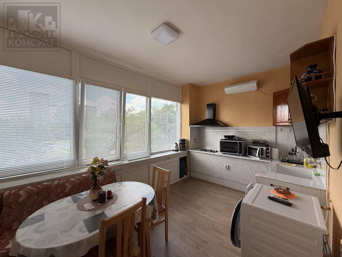 1 Apartment Of 70 M² With South-facing, Two-room In Gorna Oryahovitsa