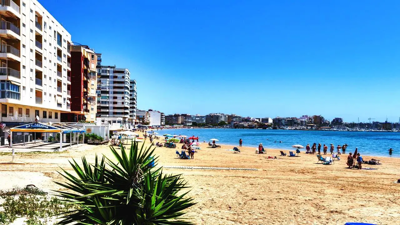 Apartment Of 57 M² With 0 Bedrooms In Torrevieja, Spain