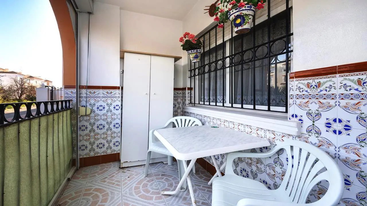 Apartment Of 57 M² With 0 Bedrooms In Torrevieja, Spain