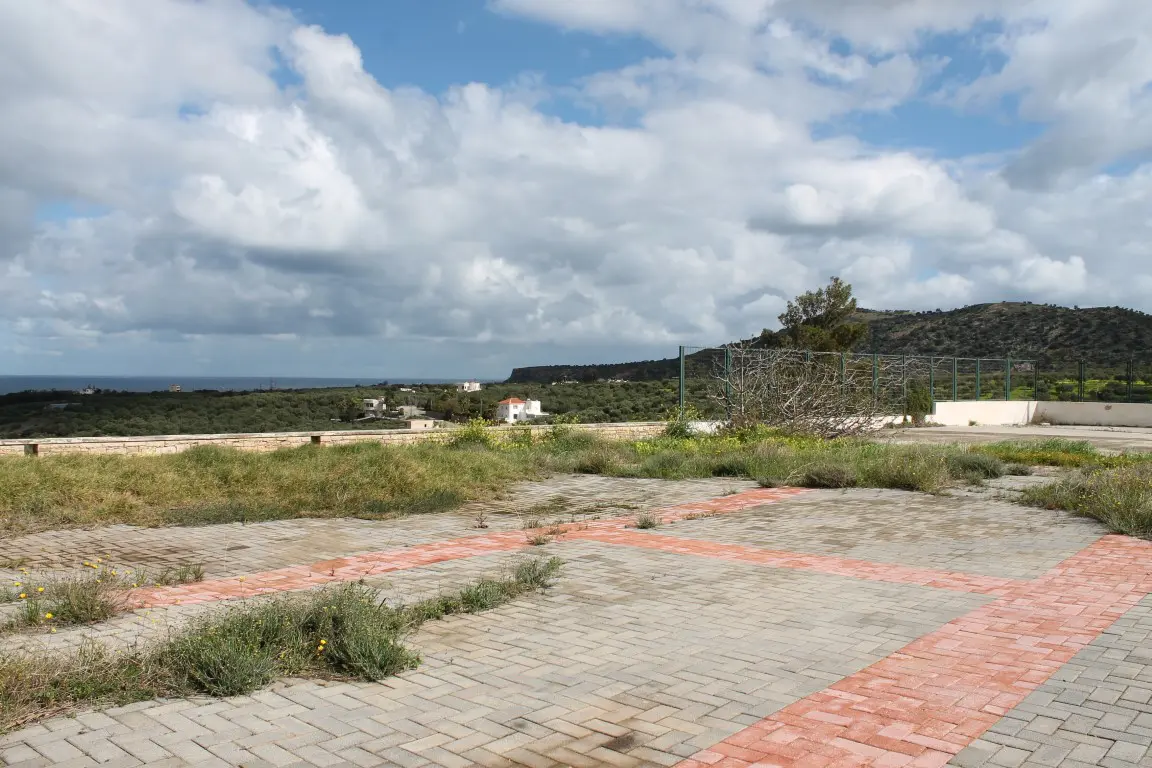 Villa Of 380 M² In Crete